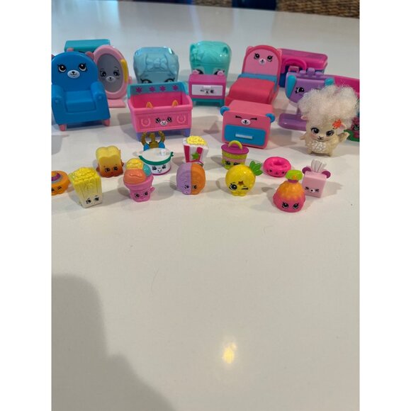 Shopkins Accessories and Characters - Picture 7 of 8